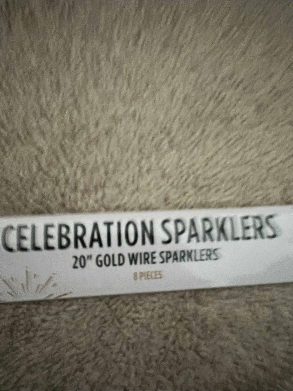 Celebration Sparklers 20" Gold Wire Sparklers - Picture 2 of 6
